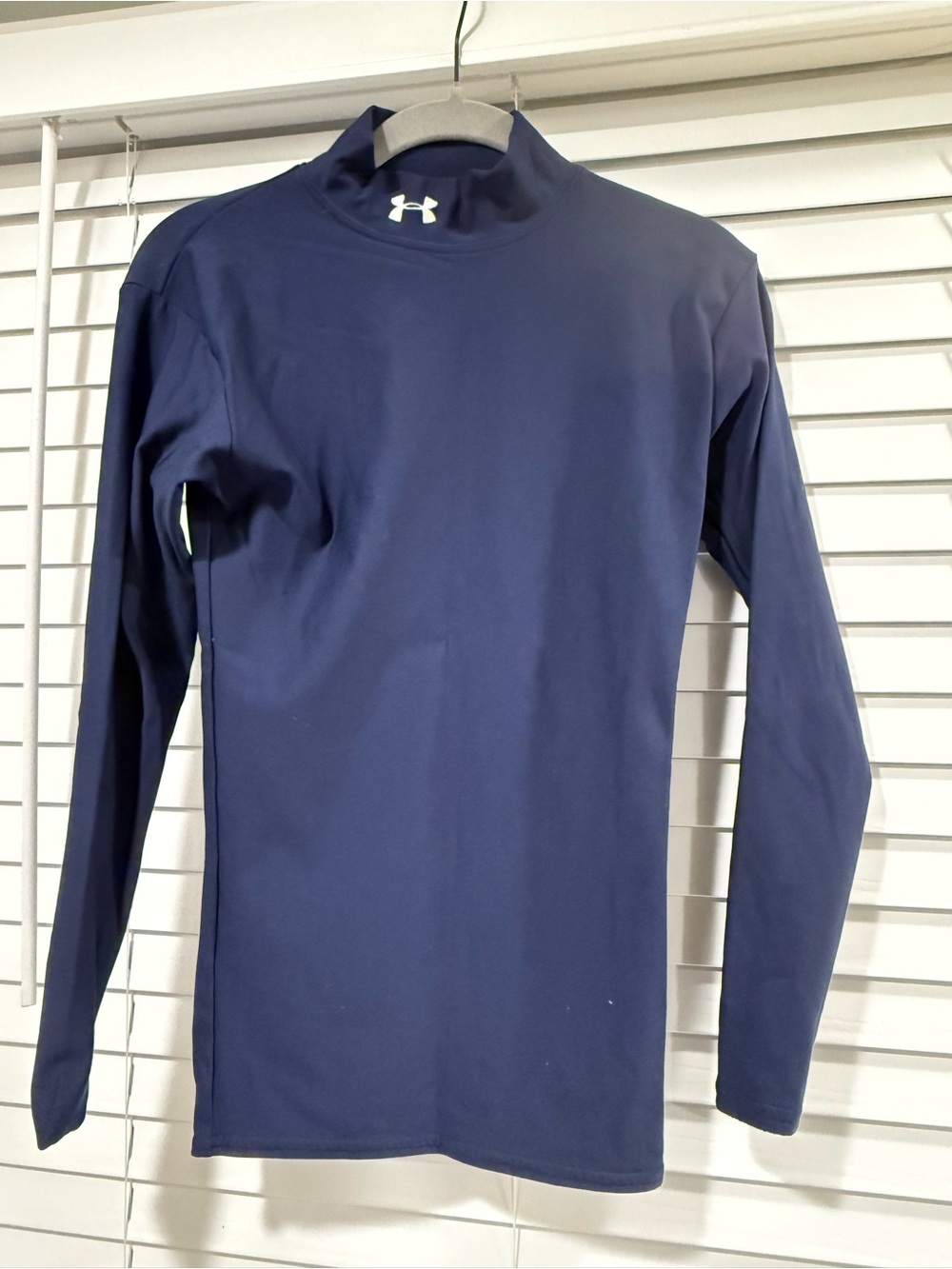 Under Armour Women’s Navy Long Sleeve Mock Neck Compression Shirt